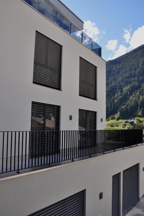 Das Luxurioese Chalet-Apartment In Der Residenz Silvretta - Inklusive Silvretta Card Premium See Bagian luar foto
