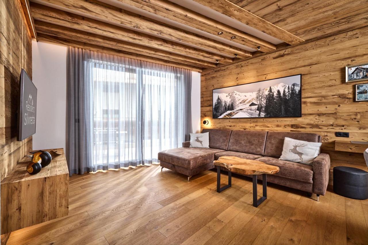 Das Luxurioese Chalet-Apartment In Der Residenz Silvretta - Inklusive Silvretta Card Premium See Bagian luar foto