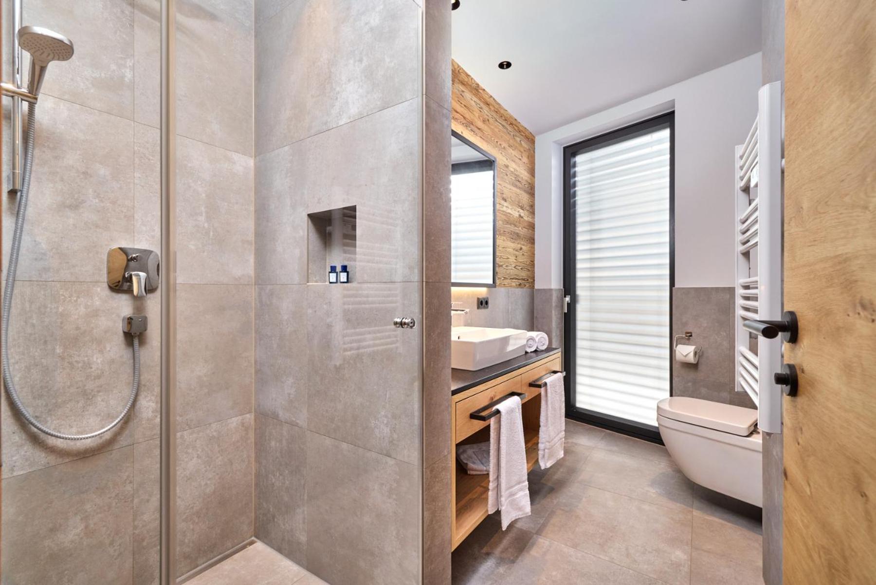 Das Luxurioese Chalet-Apartment In Der Residenz Silvretta - Inklusive Silvretta Card Premium See Bagian luar foto